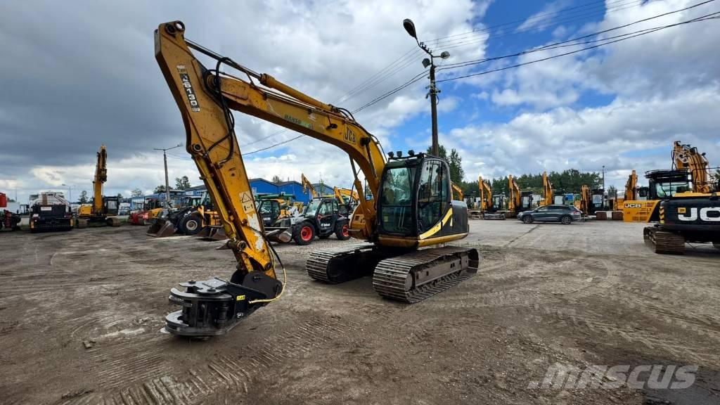 JCB JS 130 LC + JAK300 Pelle sur chenilles