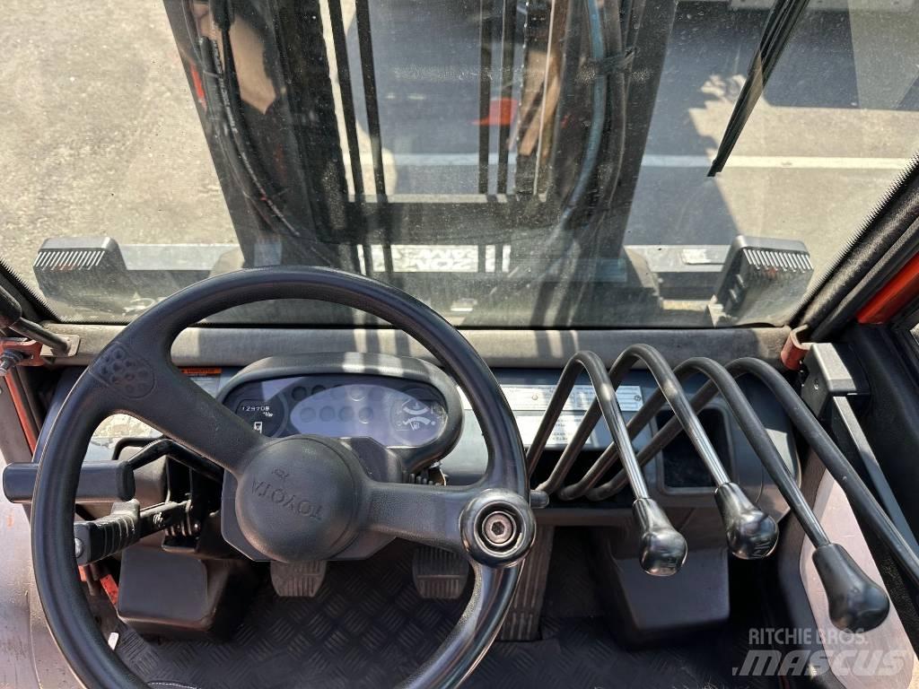 Toyota 02-8FD45 Chariots diesel
