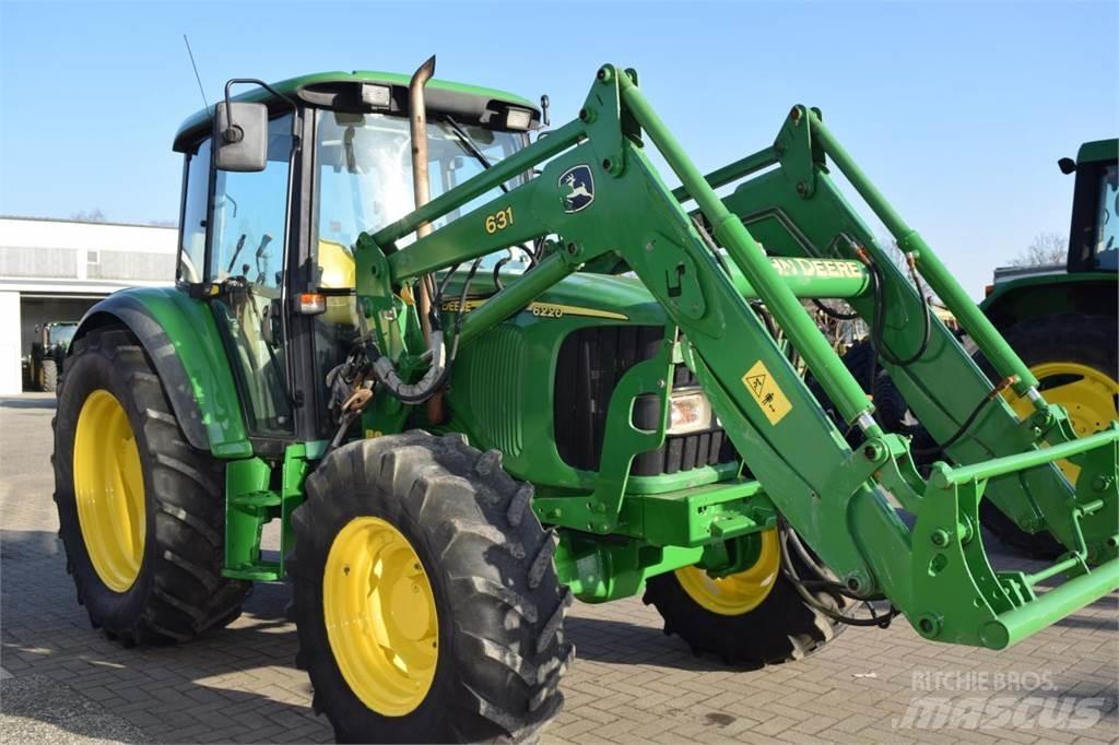 John Deere 6220 Tracteur
