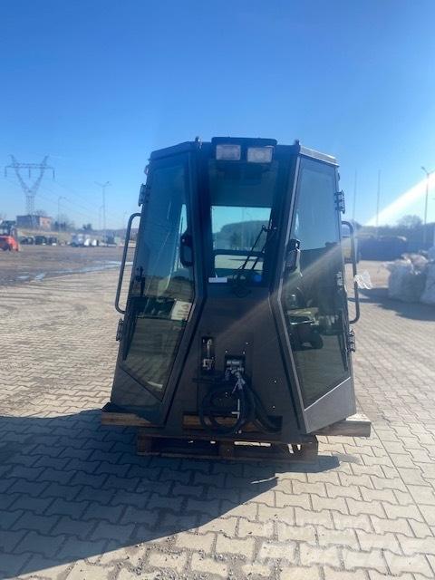 CASE D 1650 NEW CAB Cabine