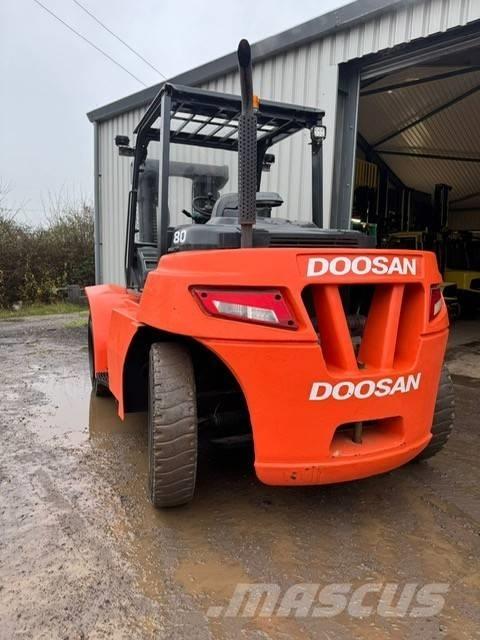 Doosan D80SC-7 Chariots diesel
