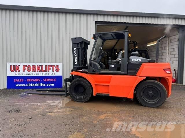 Doosan D80SC-7 Chariots diesel