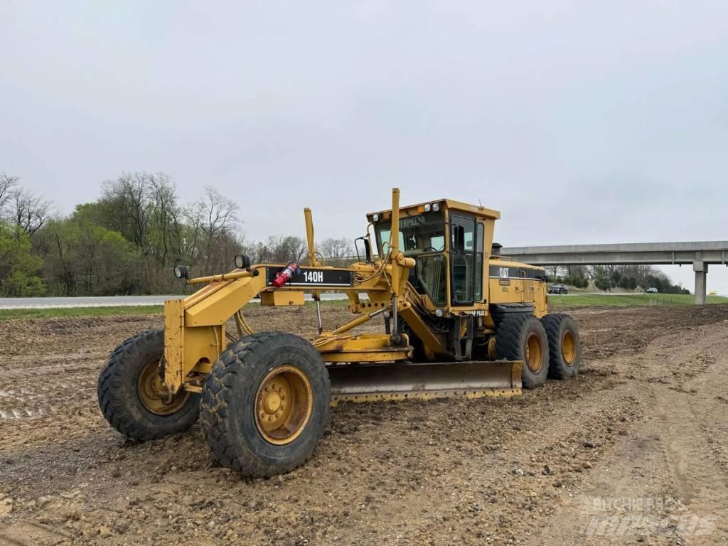 CAT 140H Niveleuse