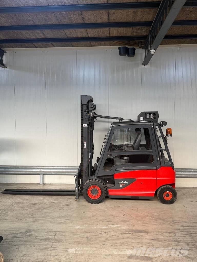Linde E 50-02 Chariots élévateurs électriques