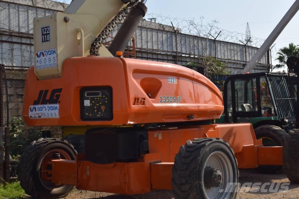 JLG 1350 SJP Nacelles télescopiques