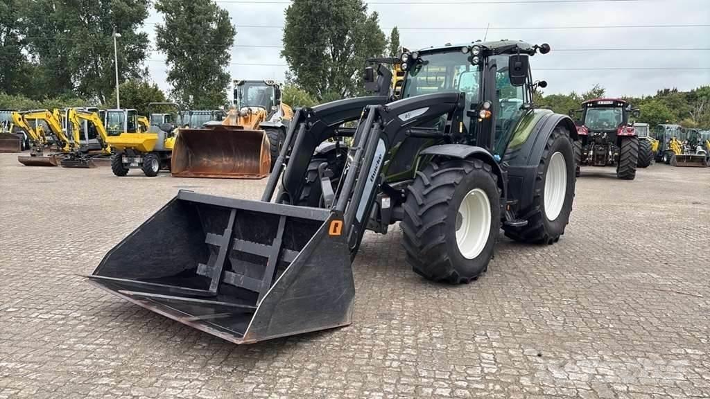 Valtra N175 Tracteur