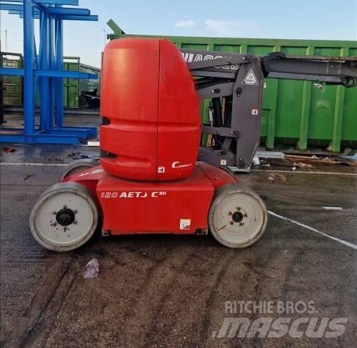 Manitou 120 AET J 3D Nacelles articulées