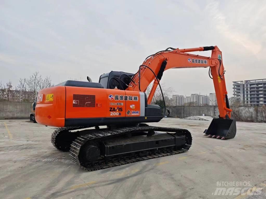Hitachi ZX 200-6 Pelle sur chenilles