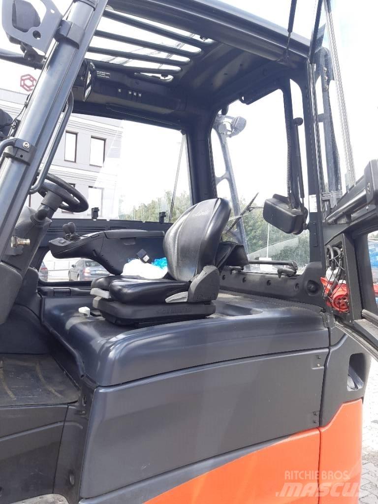 Linde E30HL Chariots élévateurs électriques