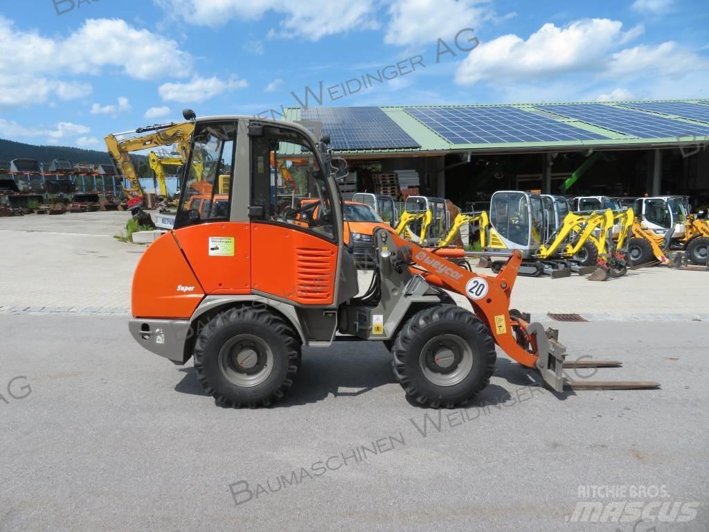Atlas AR 35 Chargeuse sur pneus