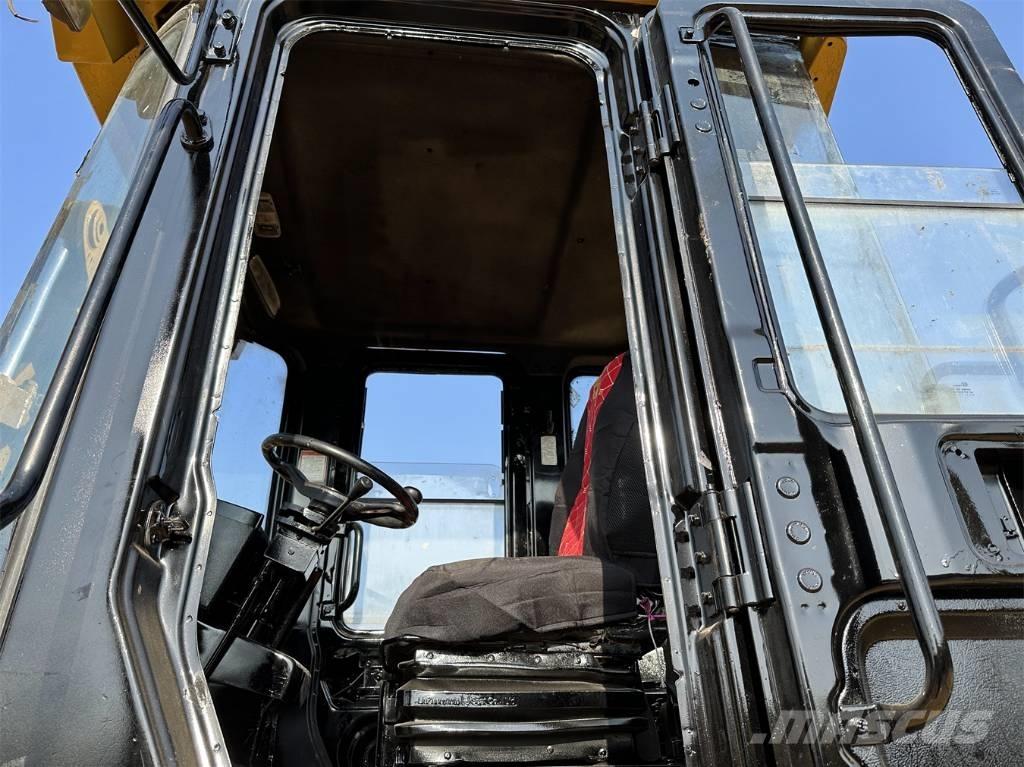 CAT 966G Chargeuse sur pneus