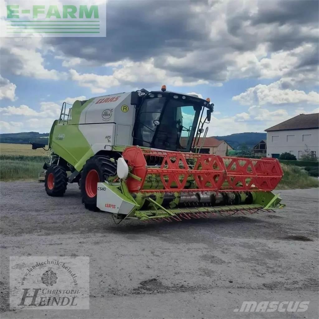 CLAAS tucano 440 Moissonneuse batteuse