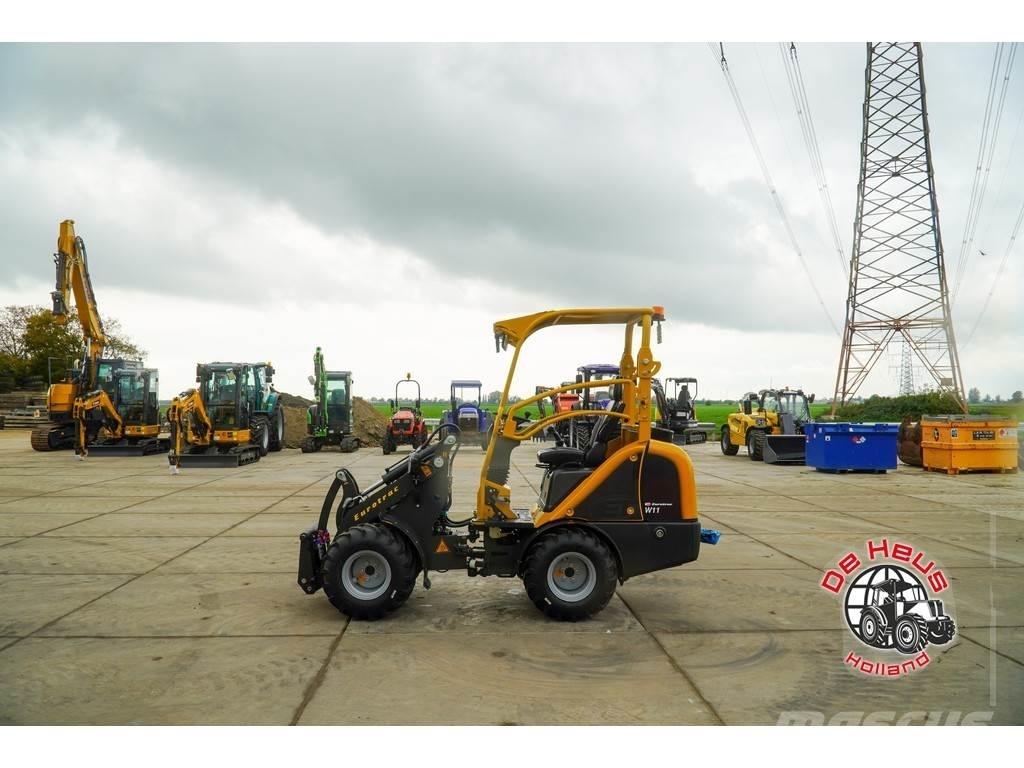 Eurotrac W11 LOW Chargeuse sur pneus