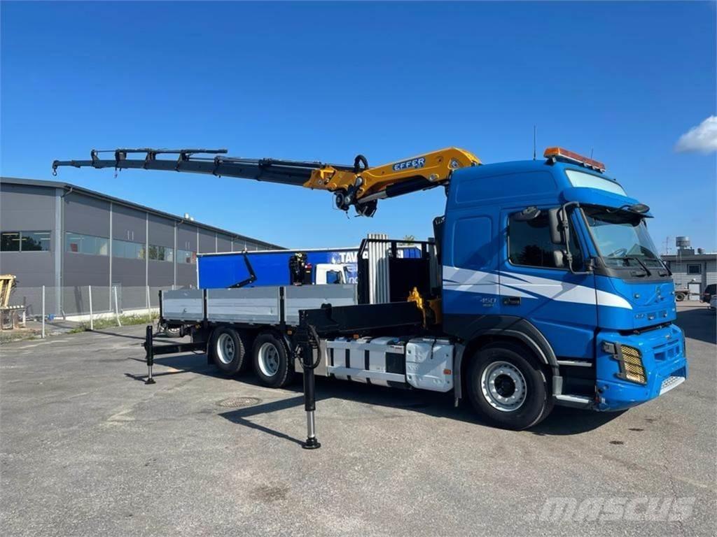 Volvo FMX 450 6X2 Camion plateau ridelle avec grue