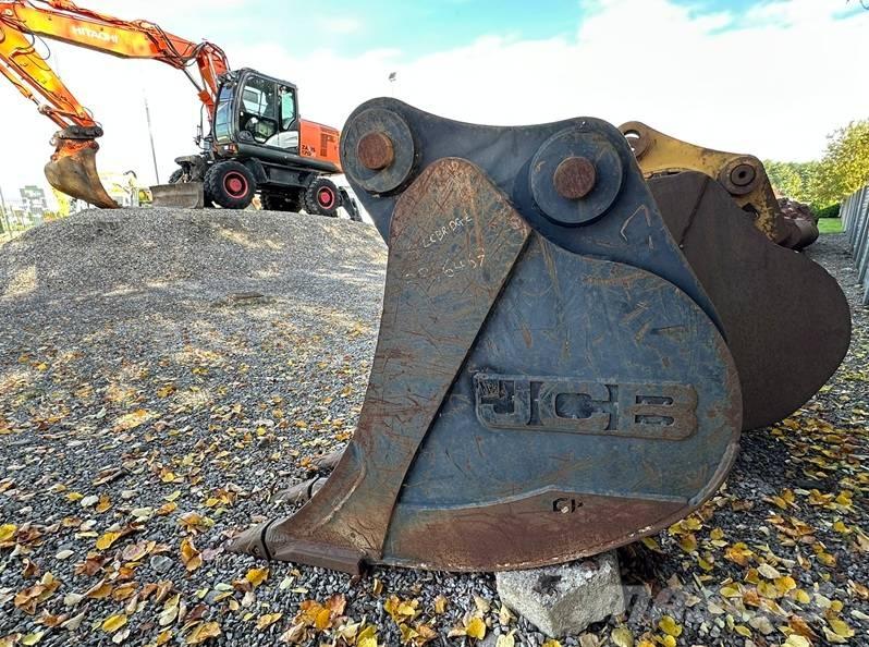 JCB JS 200 Pelle rétro arrière