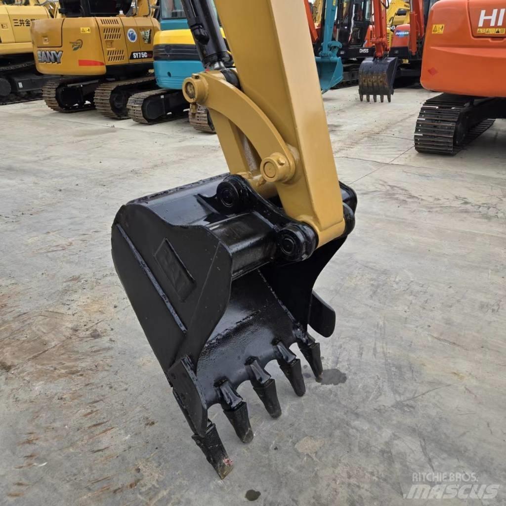 CAT 305.5E2 Mini pelle < 7t