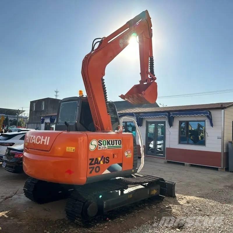 Hitachi ZX 70 Pelle sur chenilles