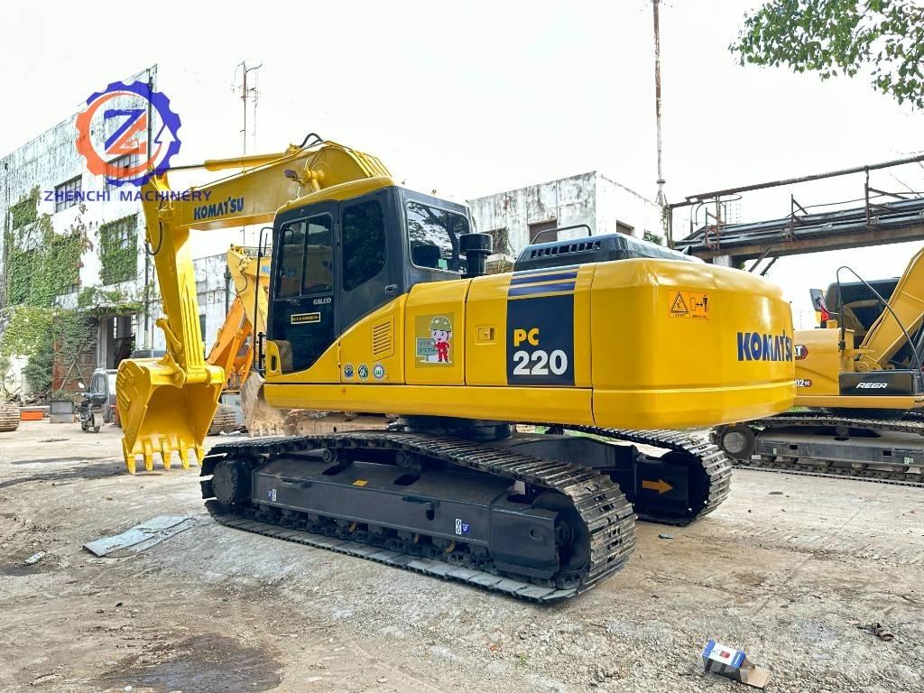 Komatsu PC 220-7 Pelle sur chenilles