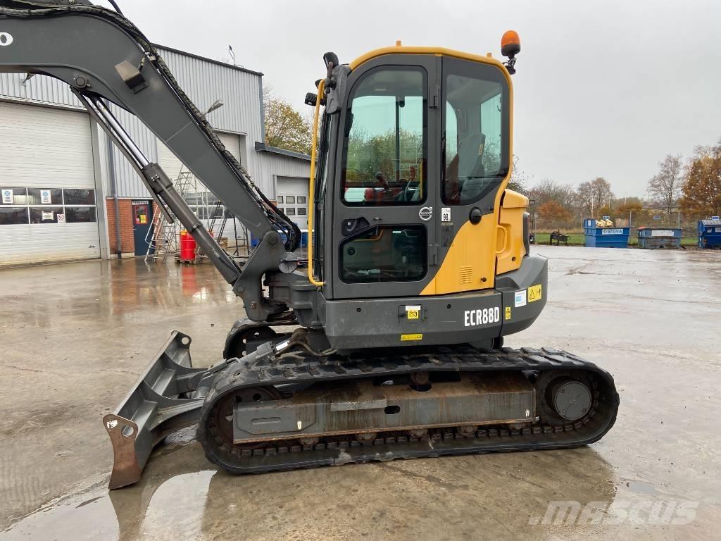 Volvo ECR 88 D / Eslöv Mini pelle 7t-12t