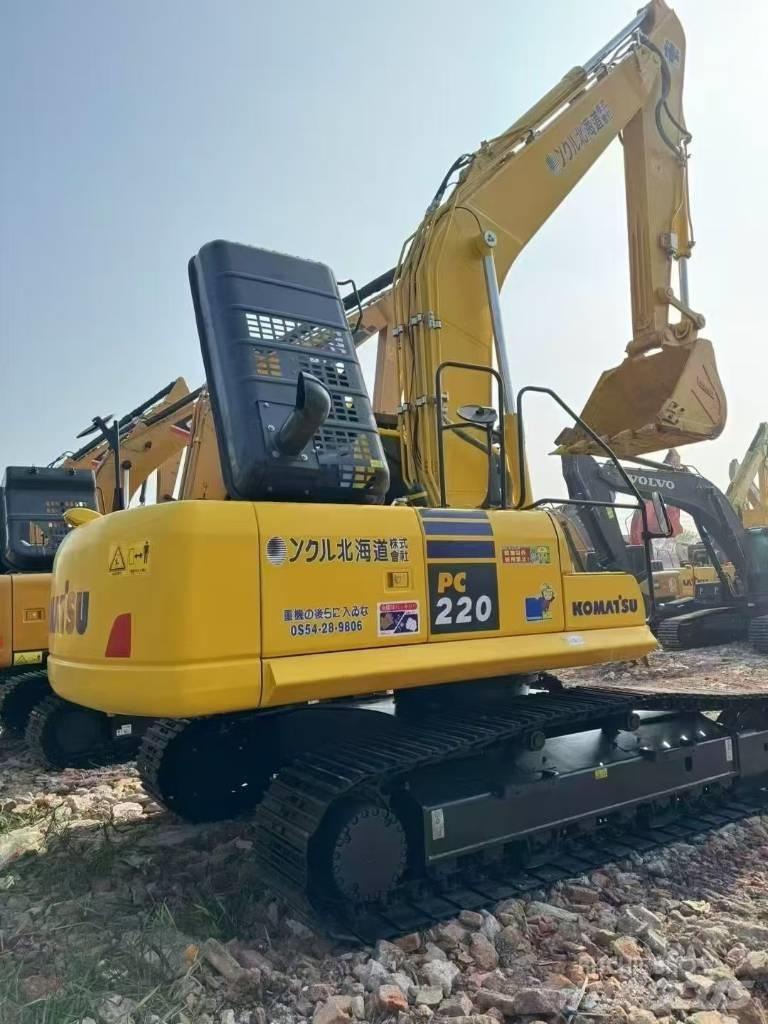 Komatsu PC 220 Pelle sur chenilles