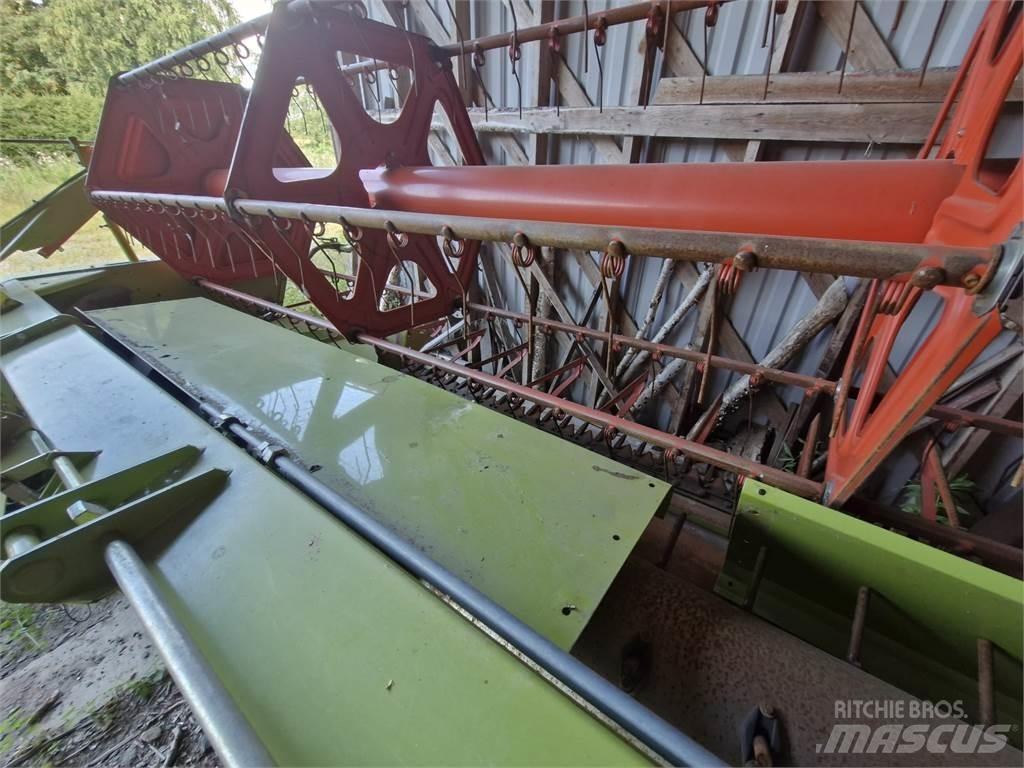 CLAAS C600 Barre de coupe pour moissonneuse batteuse