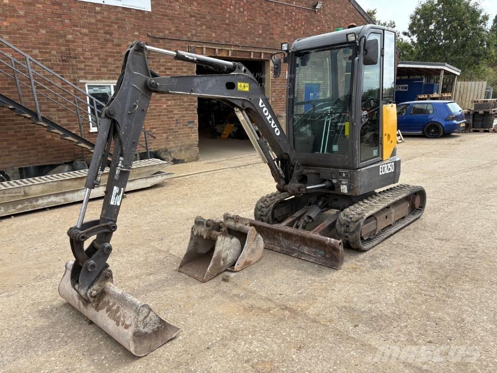 Volvo ECR 25 D Mini pelle < 7t