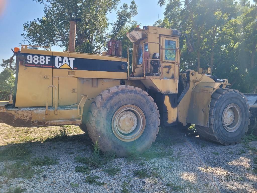 CAT 988 F Chargeuse sur pneus