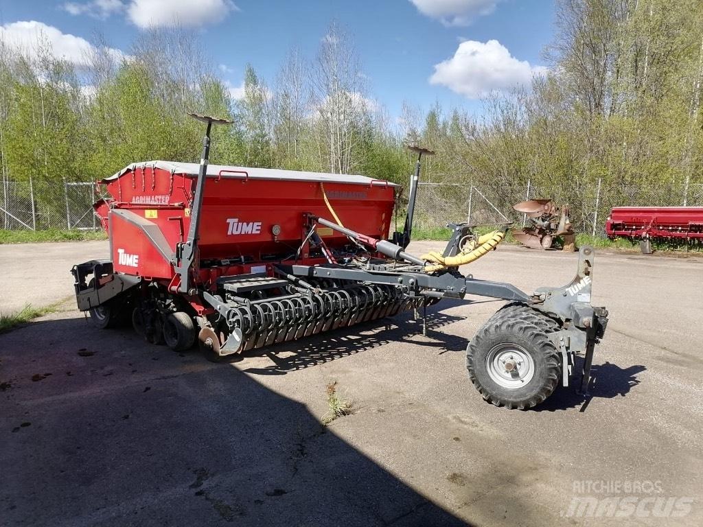 Tume Agrimaster 3000 Semoir combiné