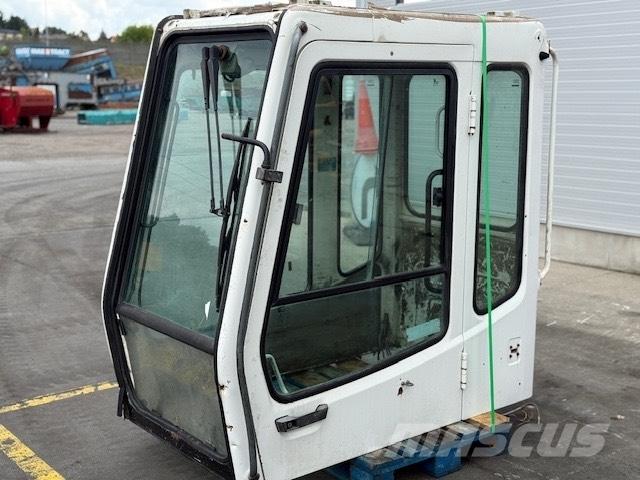 Liebherr CAB SERIE B Cabine