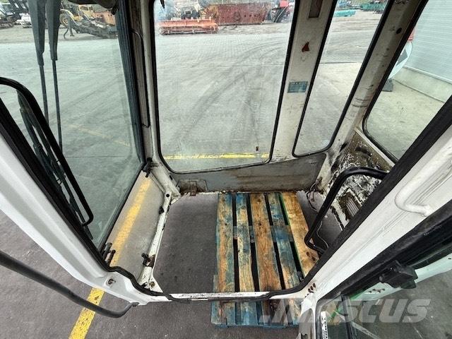 Liebherr CAB SERIE B Cabine