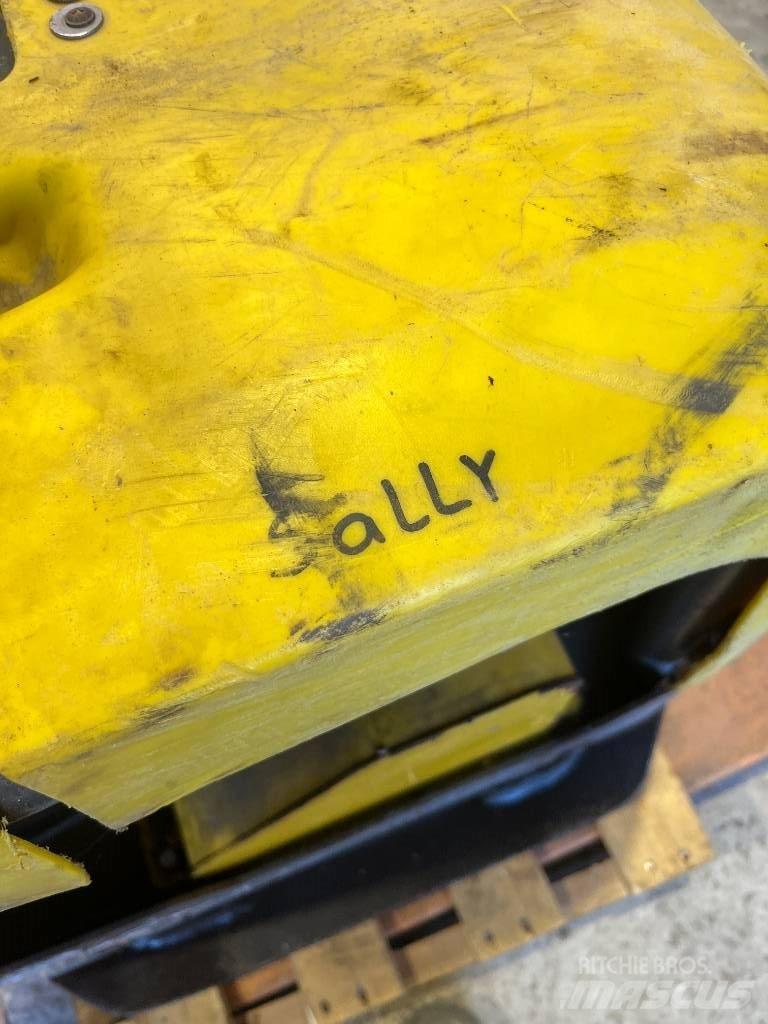 Atlas Copco LG 300 Compacteur de sol