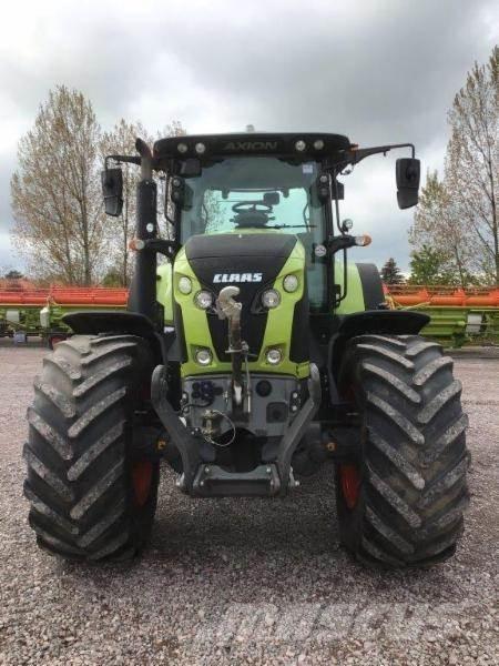 CLAAS AXION 850 Tracteur
