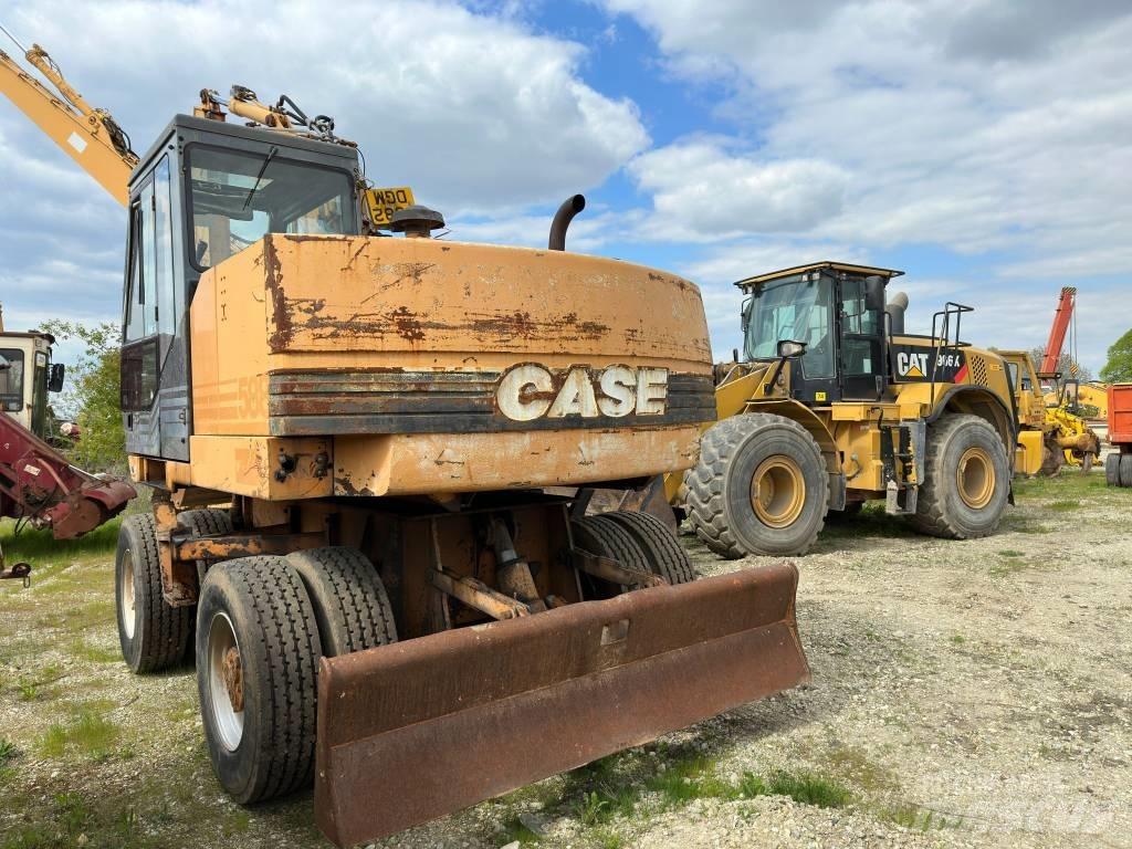 CASE 588-P Pelle sur pneus