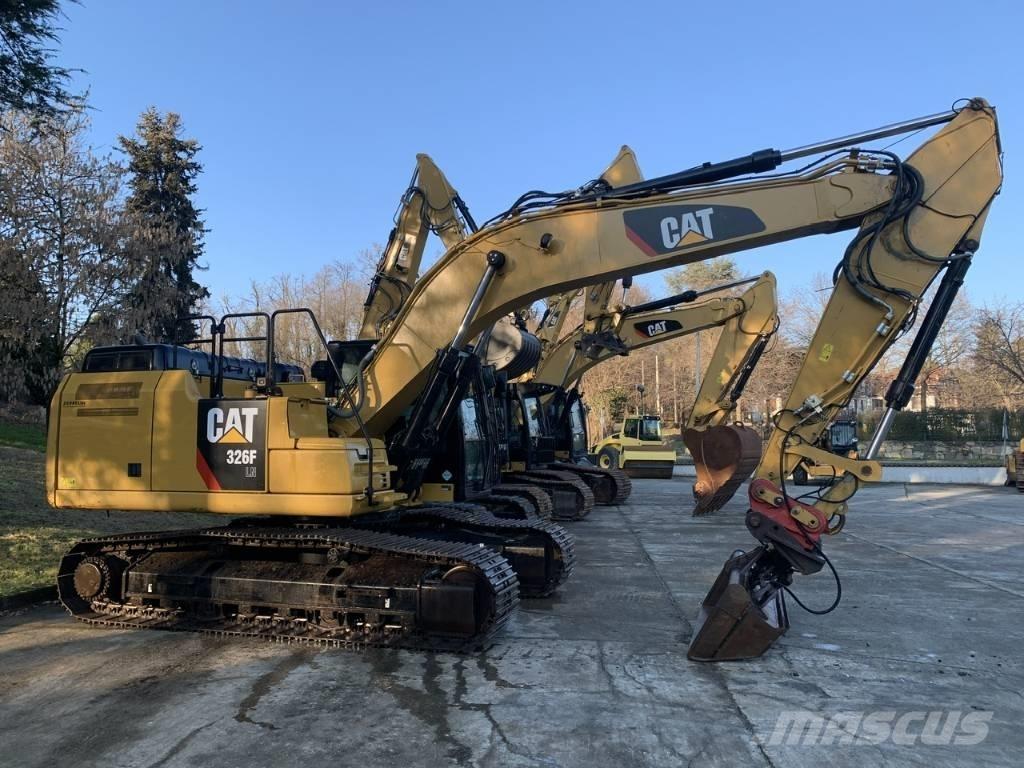 CAT 326 FL N Pelle sur chenilles
