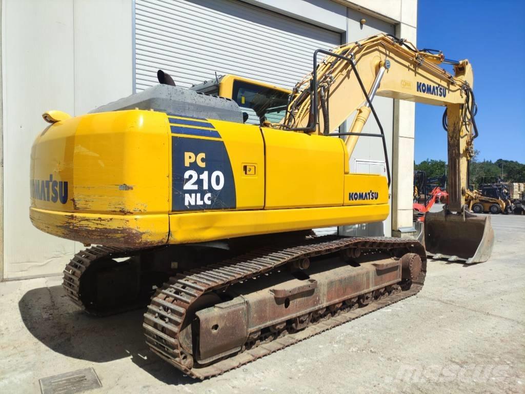 Komatsu PC 210 NLC-8 Pelle sur chenilles