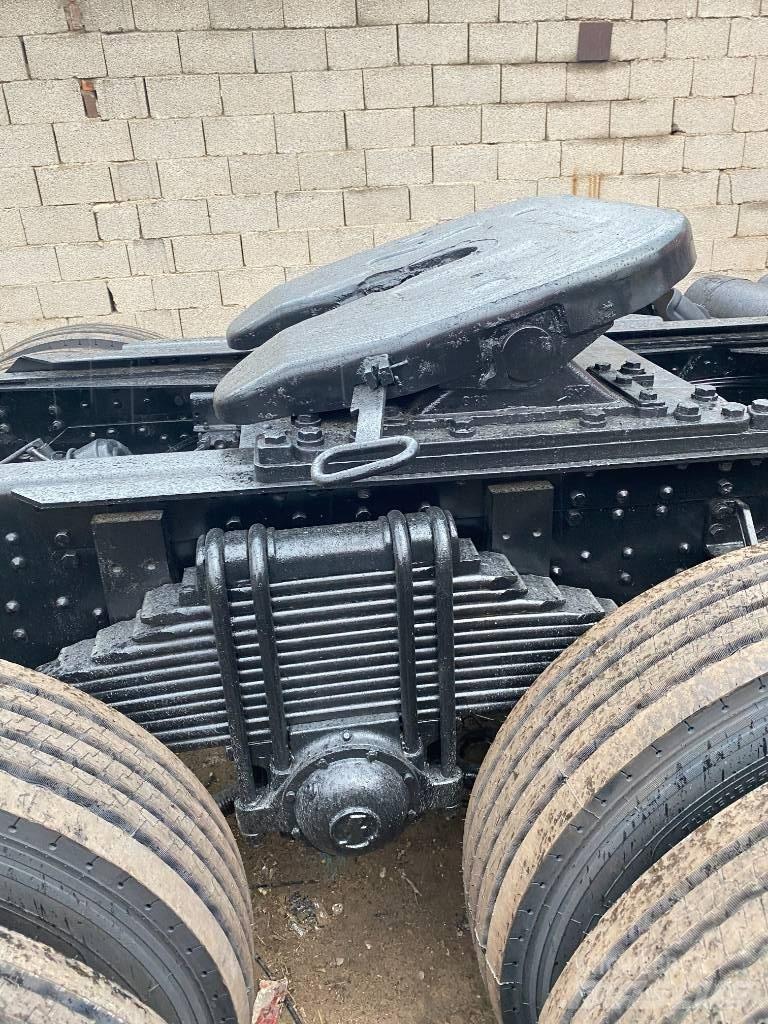 Shacman F3000 6X4 Tracteur routier