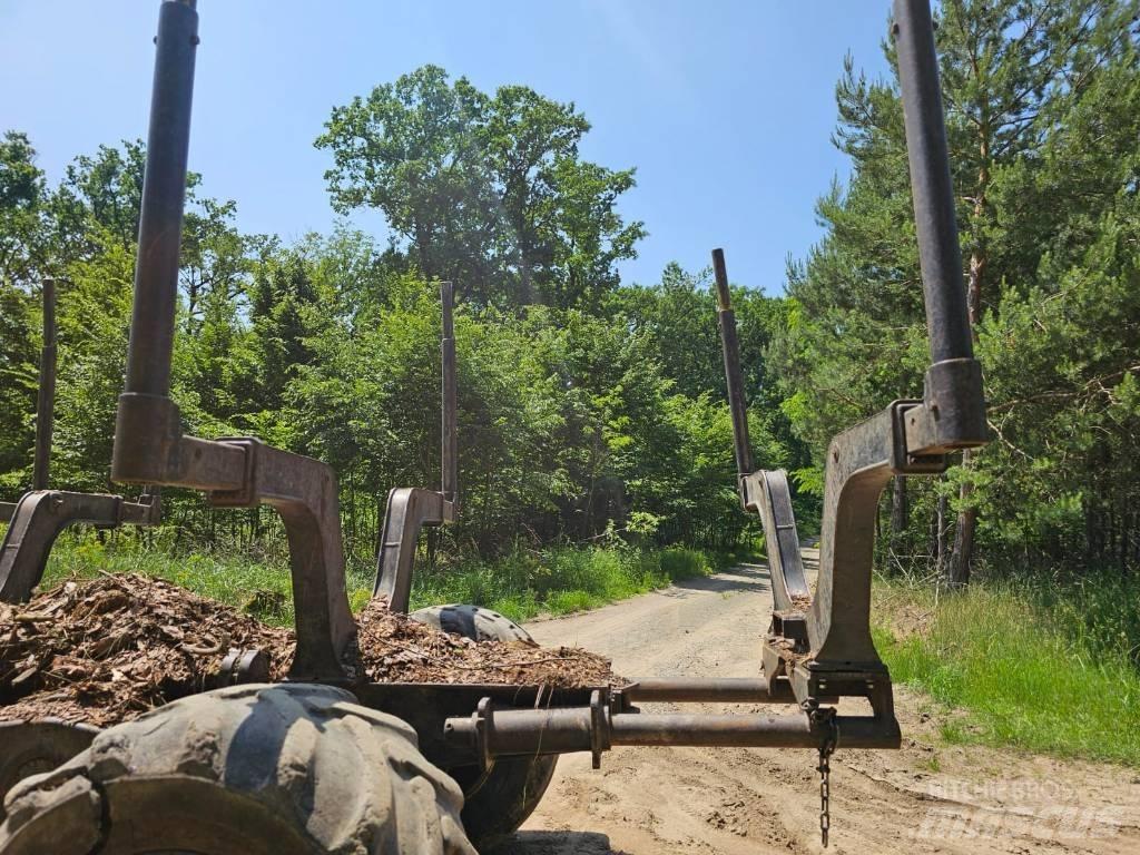 John Deere 1210 G Porteur
