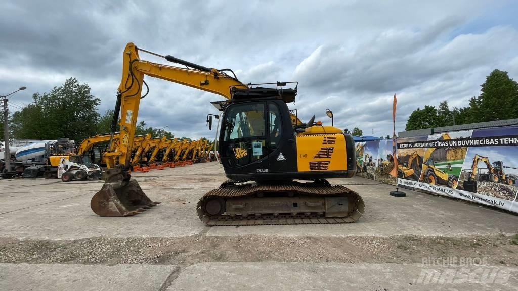 JCB JS 145 LC Pelle sur chenilles