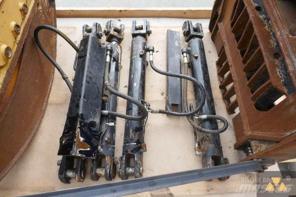 CAT 525D Grapple Transport - Autres
