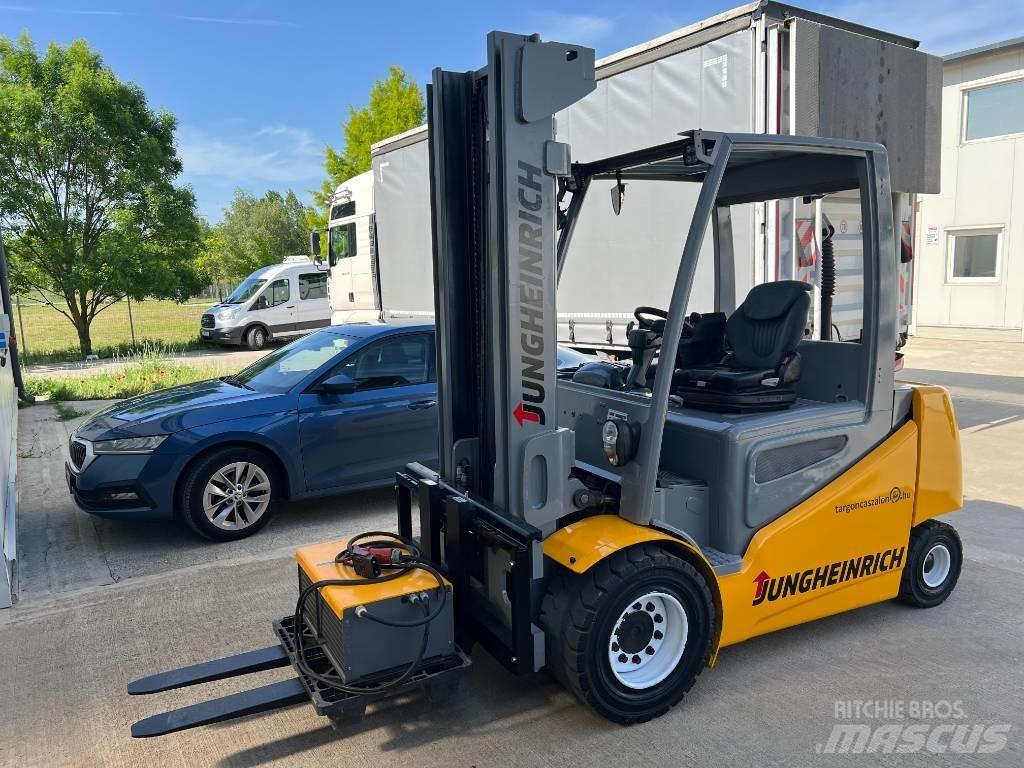 Jungheinrich EFG 540 Chariots élévateurs électriques