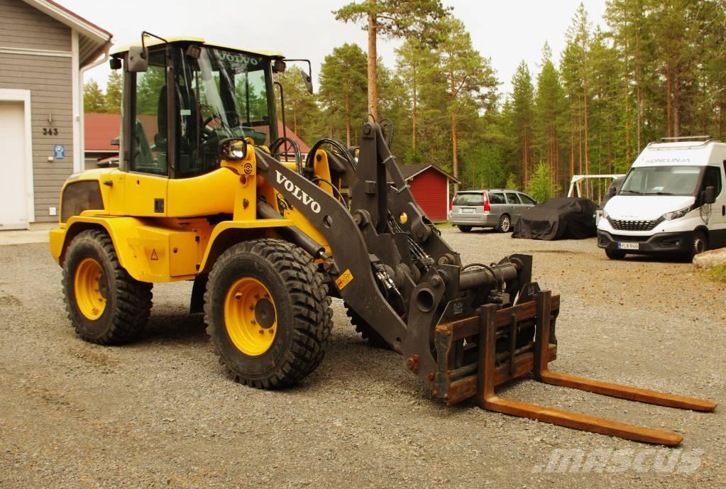 Volvo L 35 G Chargeuse sur pneus