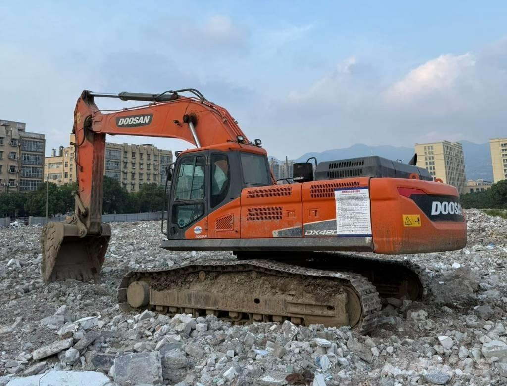 Doosan DX380LC-9C Pelle sur chenilles