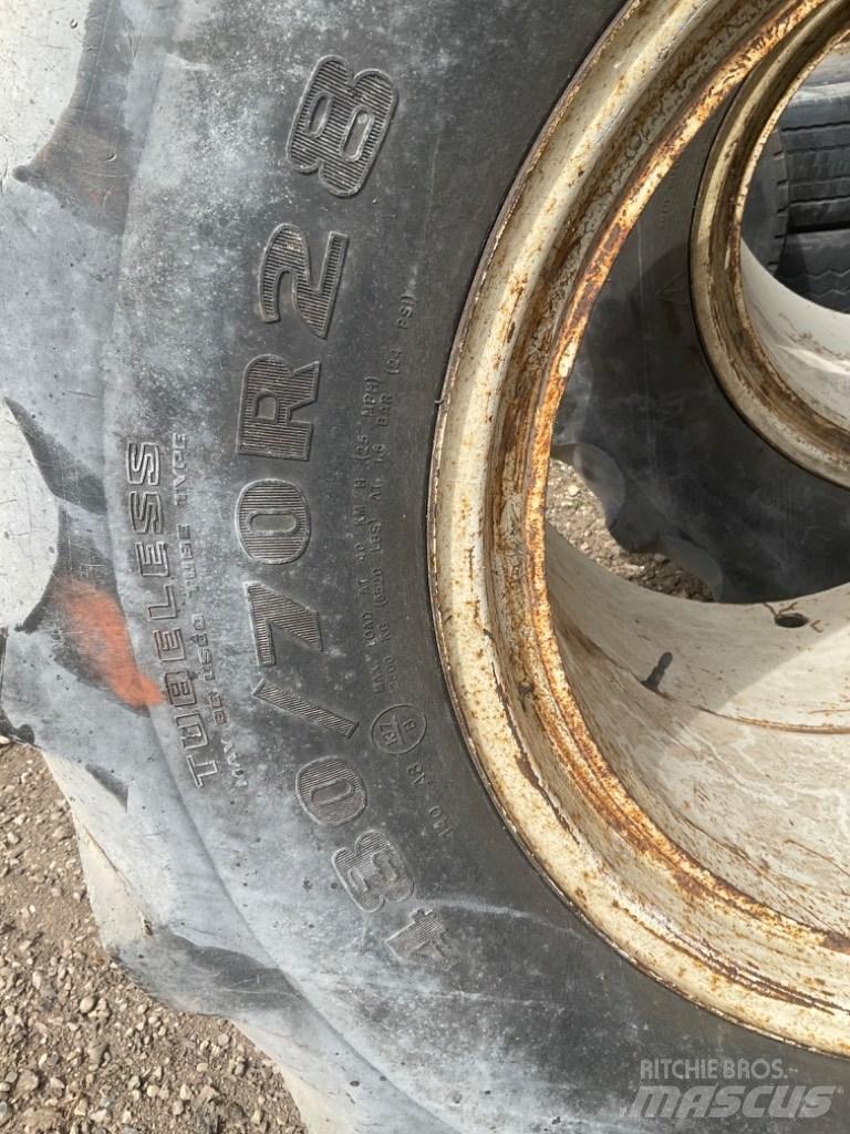 Datho Tvillinghjul Pneus, roues et jantes
