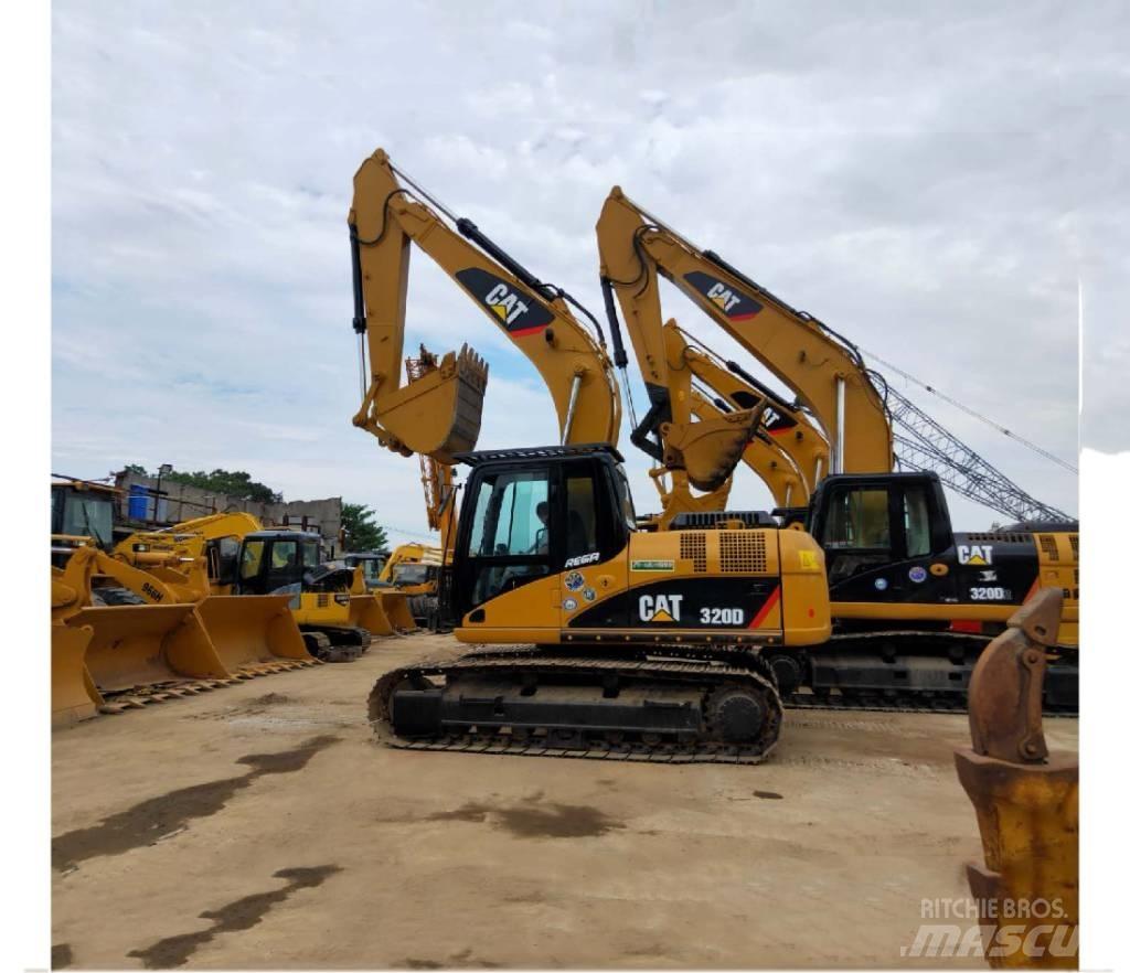 CAT 320D Pelle sur chenilles