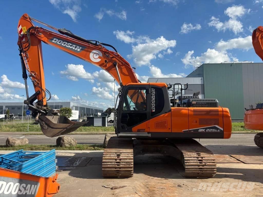 Doosan DX225LC-7 Pelle sur chenilles