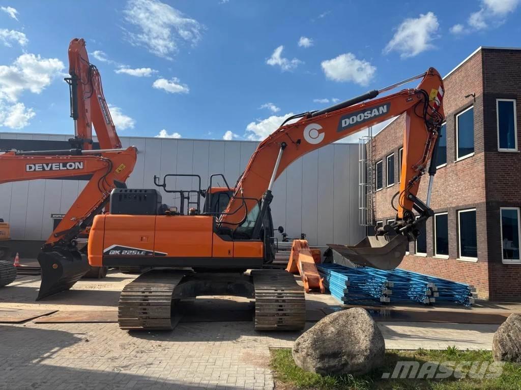 Doosan DX225LC-7 Pelle sur chenilles