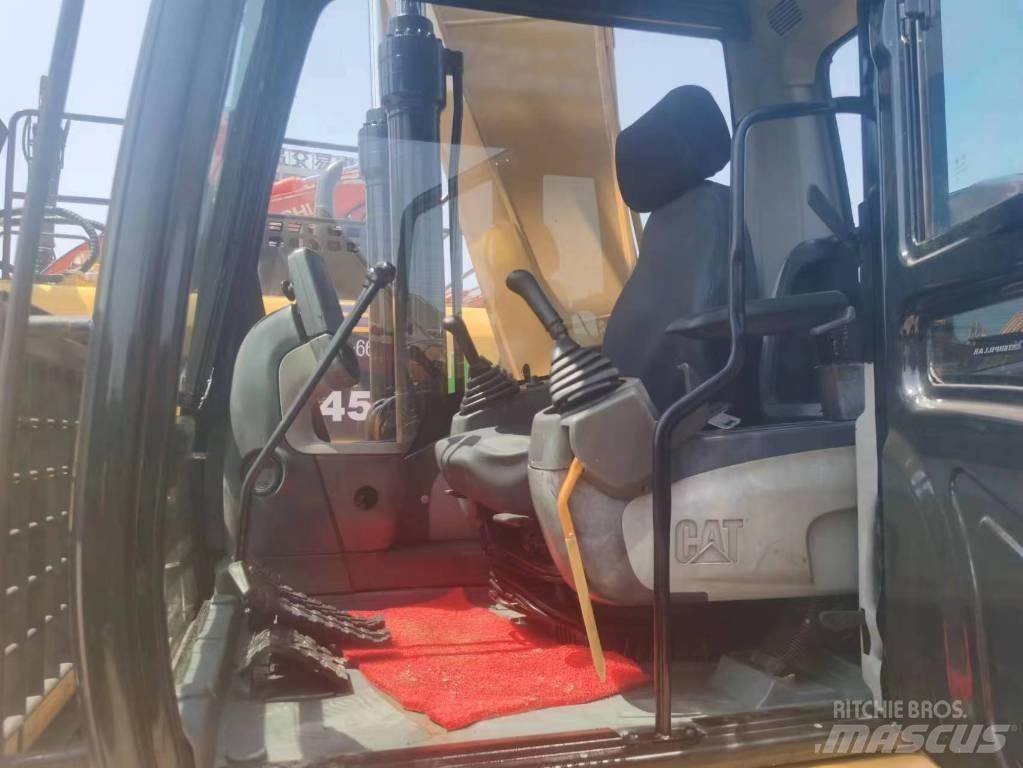 CAT 320 D Pelle sur chenilles