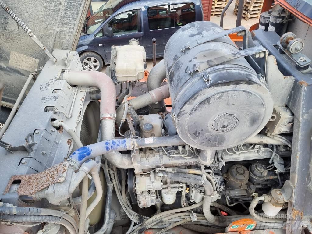 Doosan DA 40 6x6 Tombereau articulé