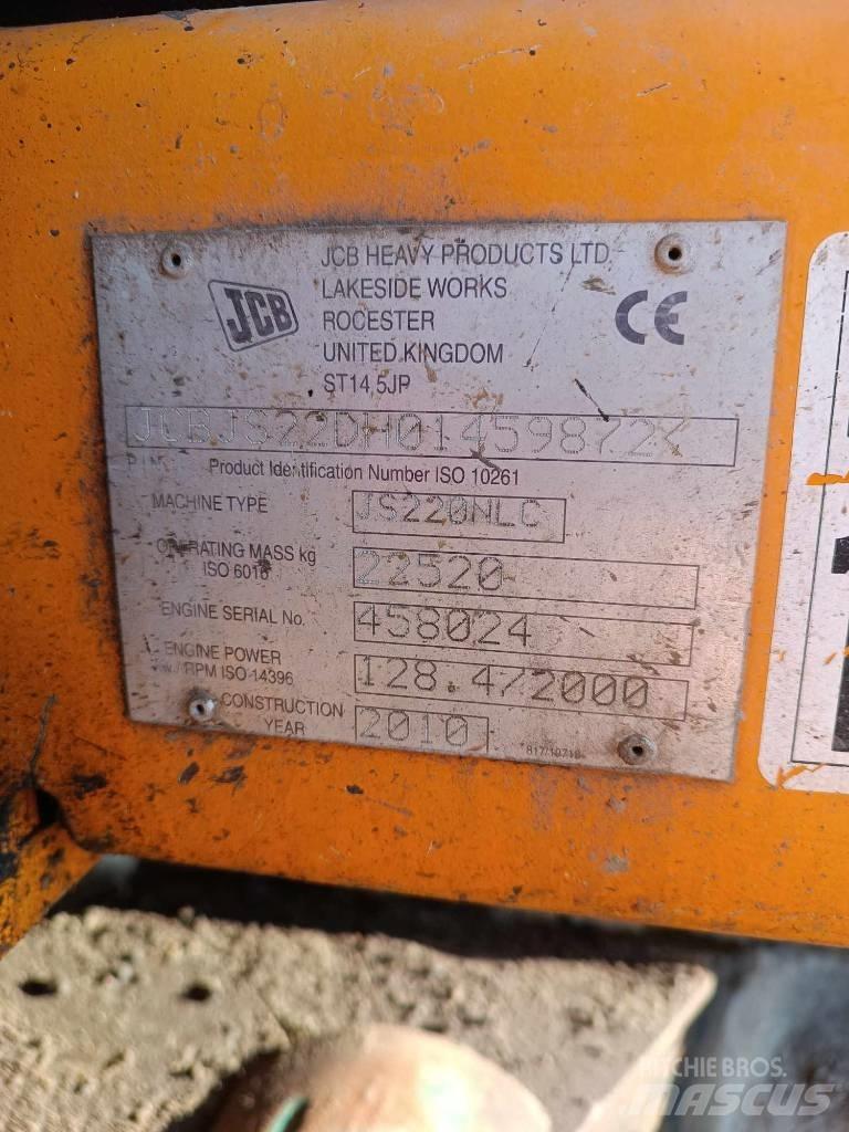 JCB JS 220 N LC Pelle sur chenilles