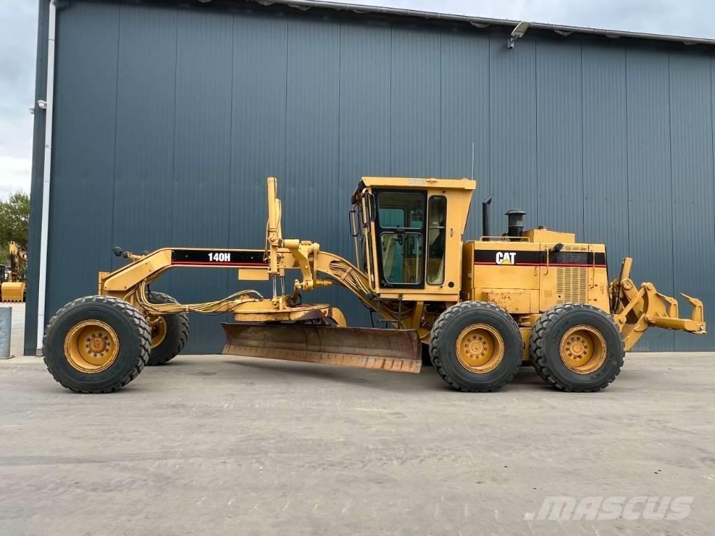 CAT 140H Niveleuse